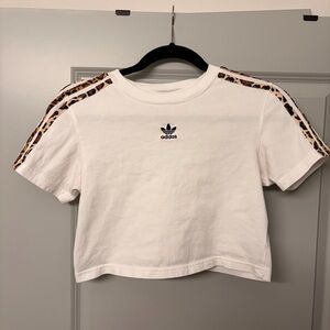 Adidas Cropped Cheetah Print Cotton Women’s Tee
